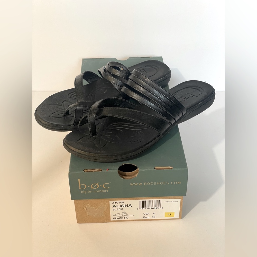 b.o.c. Alisha Black Strappy Sandals
Size 8